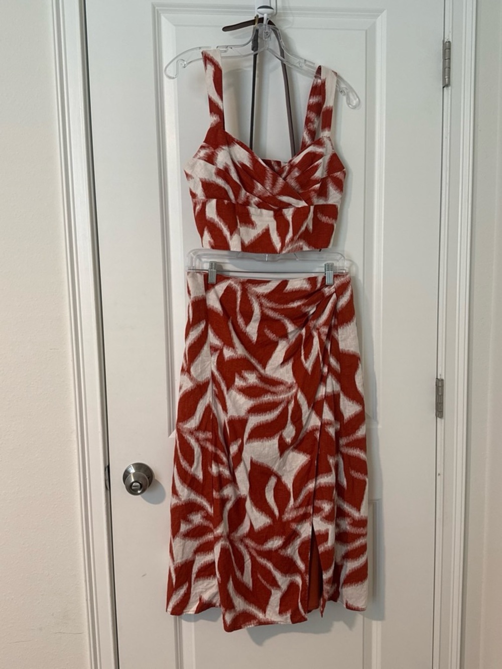 Banana Republic Red and White Leaf-Print Midi Dress Set